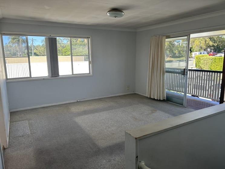 Click to view all images 69 George Street Moffat Beach QLD 4551 - Image 2