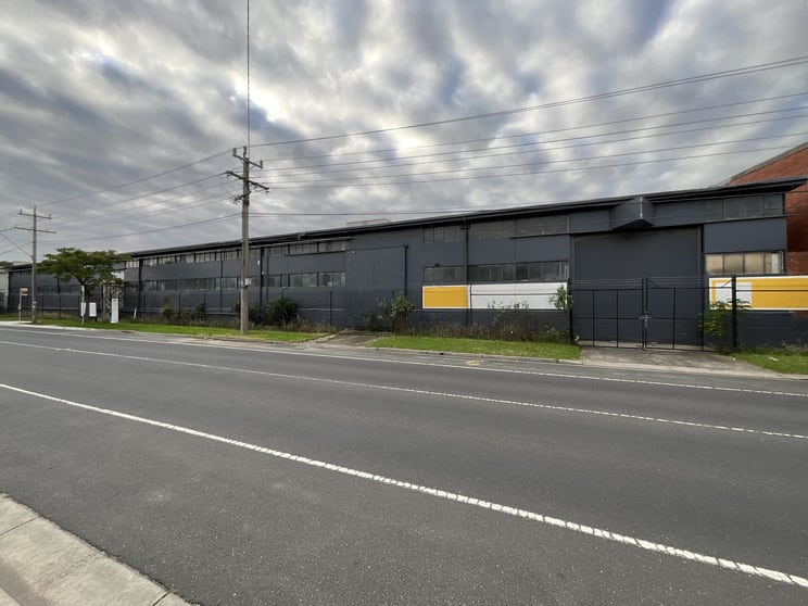 5b Valley Street Oakleigh VIC 3166 - Image 2