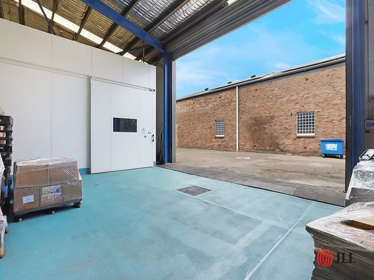 Click to view all images 15 Luland Street Botany NSW 2019 - Image 2