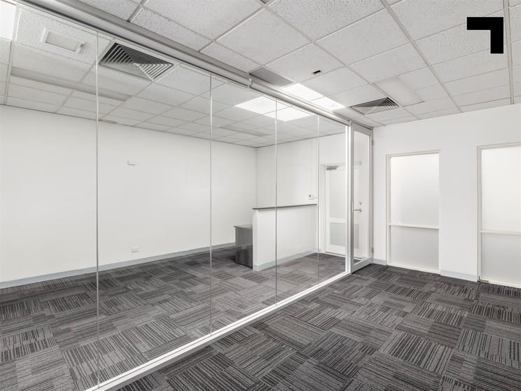 4/45 Railway Road Blackburn VIC 3130 - Image 2