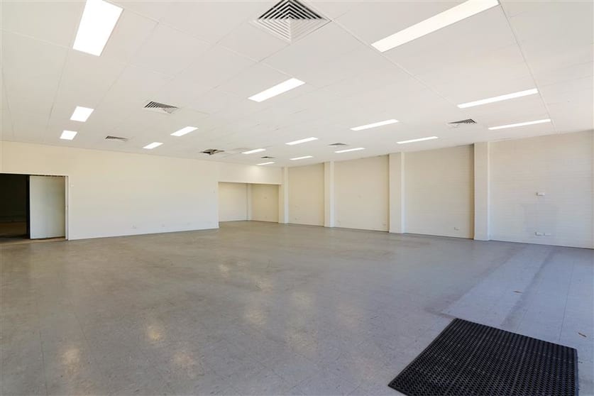 Click to view all images 4 Dewar Street Morley WA 6062 - Image 3