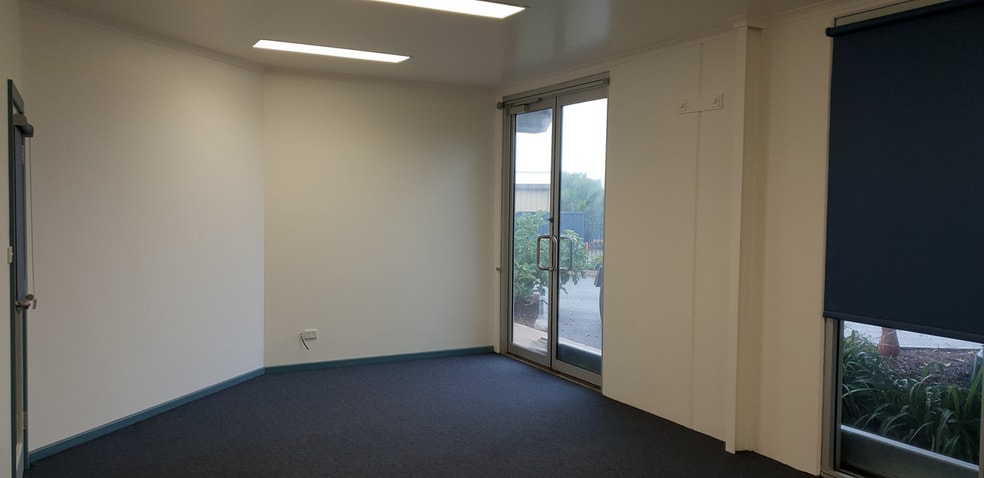 Click to view all images Unit 4, 6 Walla Street Lonsdale SA 5160 - Image 3