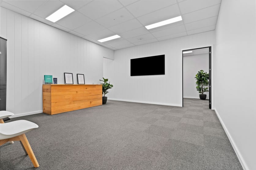 2/223 Koroit Street Warrnambool VIC 3280 - Image 2