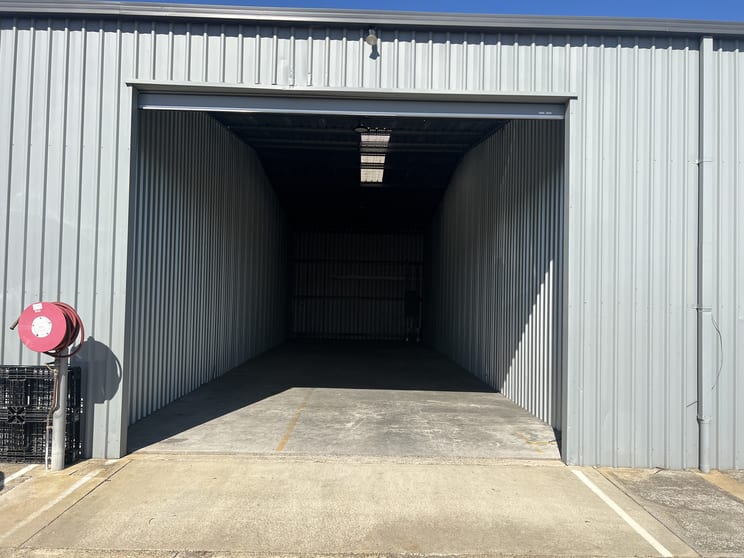 2/12 Kershaw Street Busselton WA 6280 - Image 2