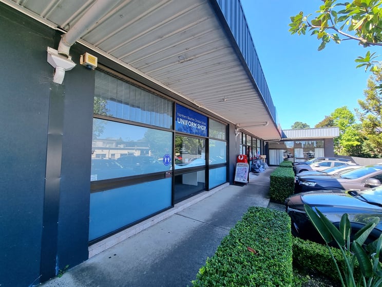 Click to view all images 4/19 Yulong Avenue Terrey Hills NSW 2084 - Image 2