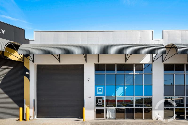 Click to view all images 166 Abbotsford Road Bowen Hills QLD 4006 - Image 1