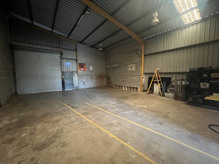 4/26 Bridge Road Griffith NSW 2680 - Image 2