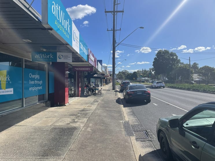 Click to view all images 2 & 4/126-128 Wyong Road Killarney Vale NSW 2261 - Image 2