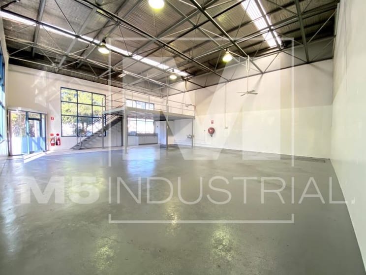 Click to view all images Unit 13/94 Bryant Street Padstow NSW 2211 - Image 2