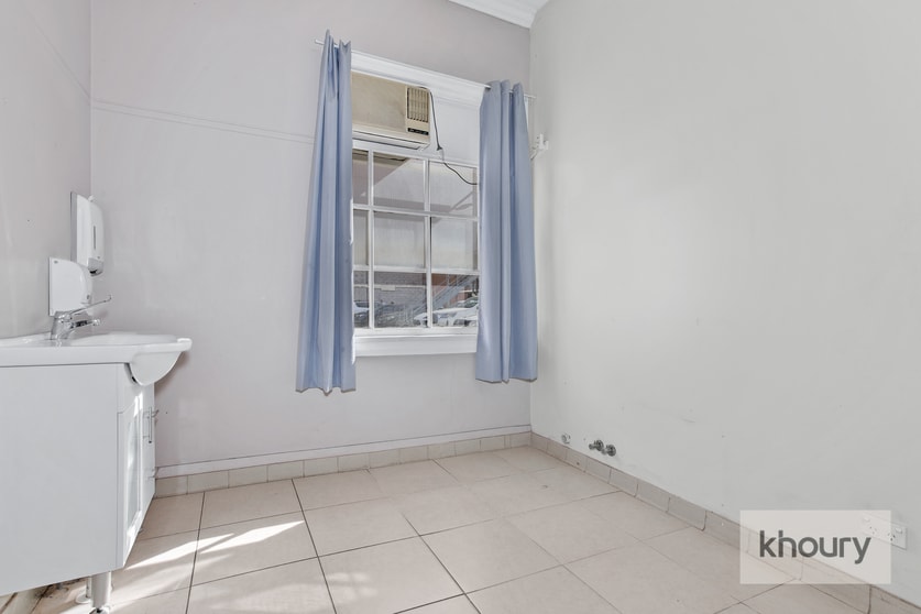 Click to view all images 191 Church Street Parramatta NSW 2150 - Image 2