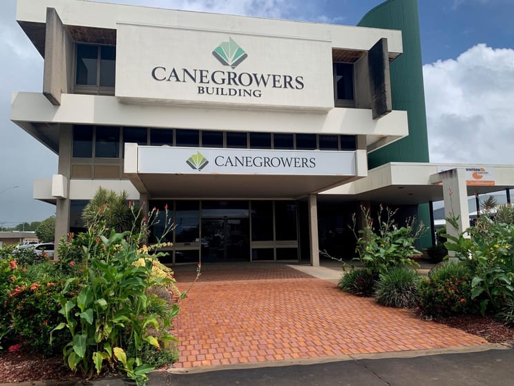 Click to view all images 1A - 120 Wood Street Mackay QLD 4740 - Image 1