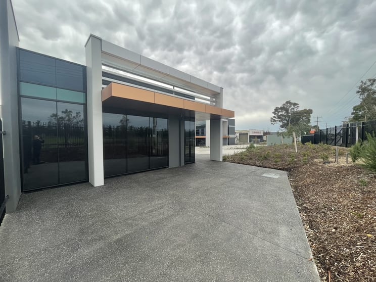 Click to view all images 1/1855 Frankston-Flinders Hastings VIC 3915 - Image 2