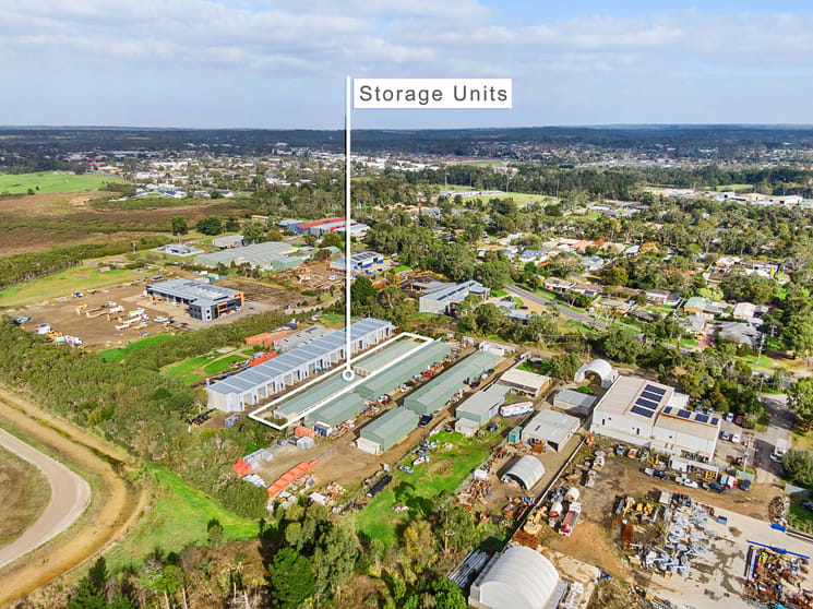 Click to view all images 27 Mayne Avenue Hastings VIC 3915 - Image 2
