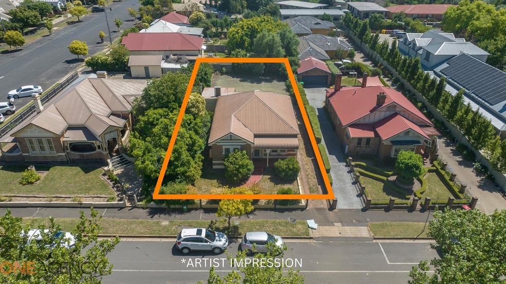 Click to view all images 67 Dalton Street Orange NSW 2800 - Image 2