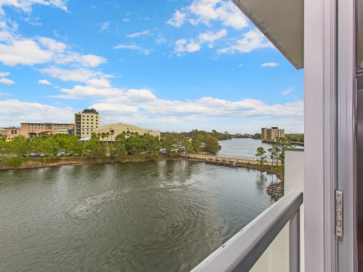 Click to view all images Suites 105 & 106/20 Lake Orr Drive Varsity Lakes QLD 4227 - Image 1
