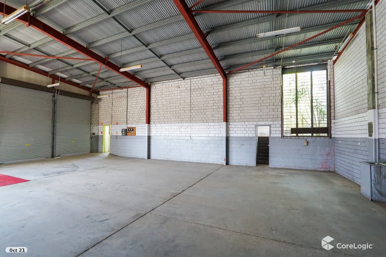 318 OXLEY AVENUE Margate QLD 4019 - Image 2