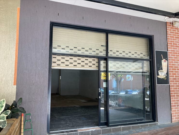 Click to view all images 4/191 Sir Fred Schonell Drive St Lucia QLD 4067 - Image 3