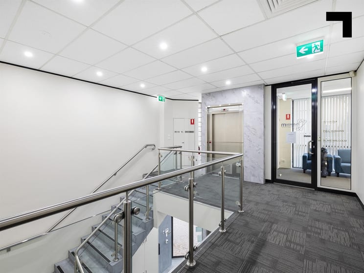 5/427 Blackburn Road Mount Waverley VIC 3149 - Image 2