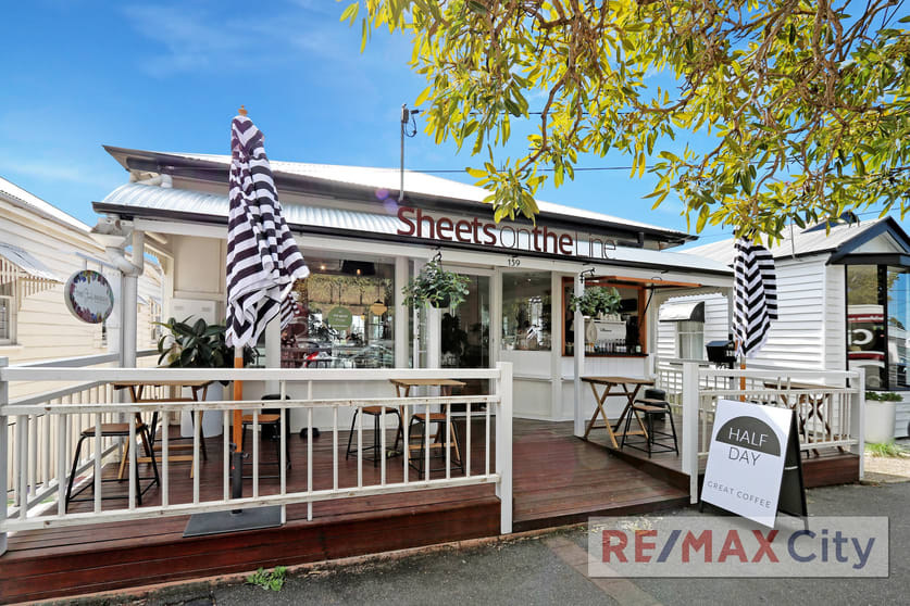 Click to view all images 139 Latrobe Terrace Paddington QLD 4064 - Image 1