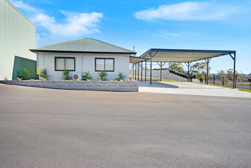 8-9/125 Mathias Road Gunnedah NSW 2380 - Image 1