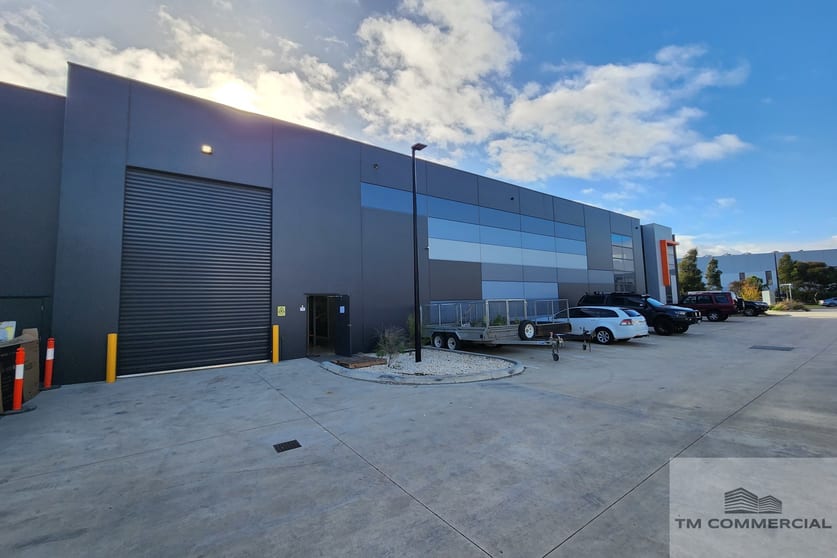 Click to view all images 6 Axis Crescent Dandenong South VIC 3175 - Image 3