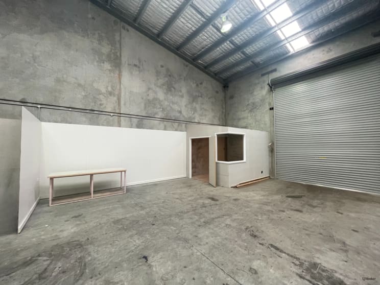 Click to view all images 3/10-12 Nuban Street Currumbin Waters QLD 4223 - Image 3