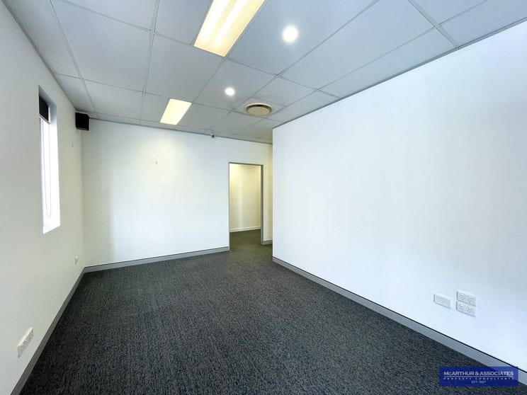 Click to view all images 15/12 Discovery Drive North Lakes QLD 4509 - Image 1