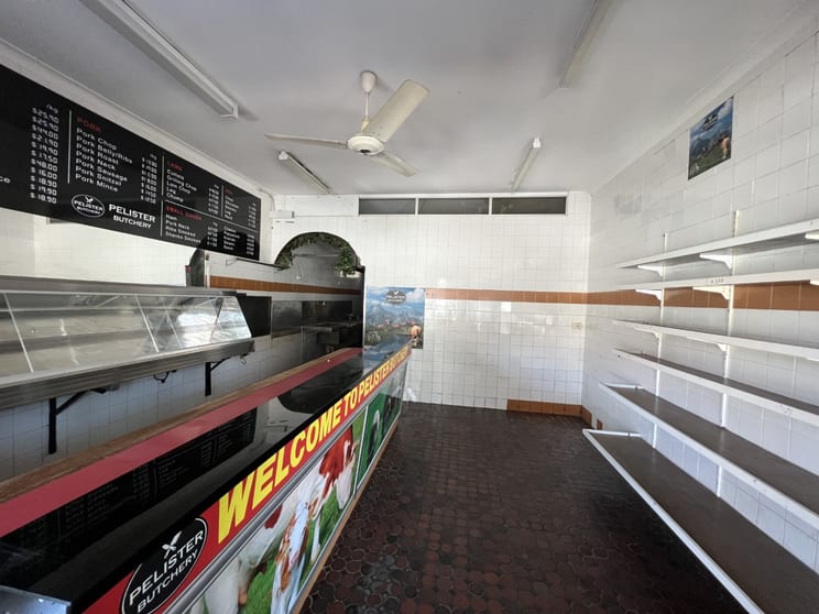 Click to view all images Shop/30 Walz Street Rockdale NSW 2216 - Image 2