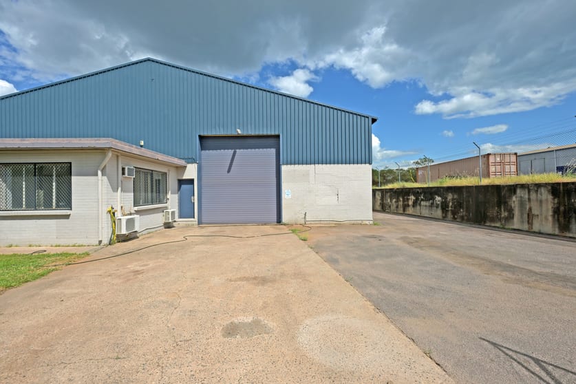 Click to view all images S - 12 Albatross Street Winnellie NT 0820 - Image 2