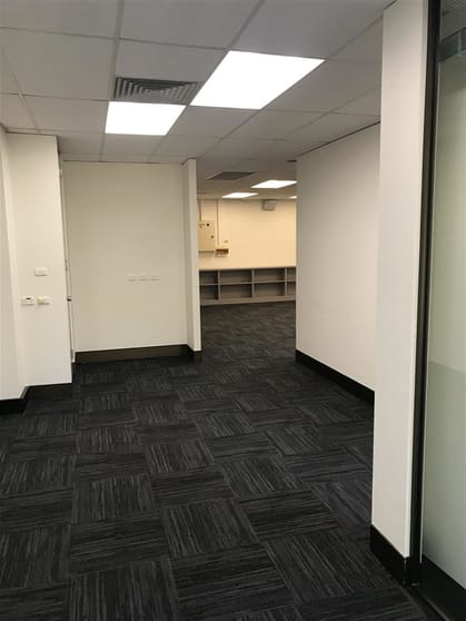 Click to view all images 9/173 Davy Street Booragoon WA 6154 - Image 2