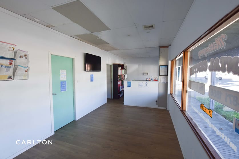 Click to view all images .1 Bowral Road Mittagong NSW 2575 - Image 2
