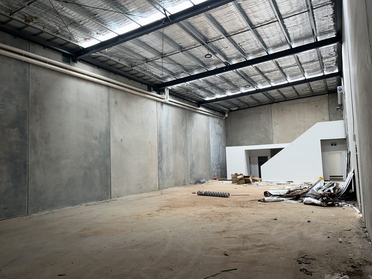 4/18 Collins Road Melton VIC 3337 - Image 2