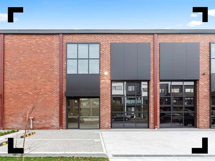 Click to view all images 39 Ambrose Avenue Cheltenham VIC 3192 - Image 1