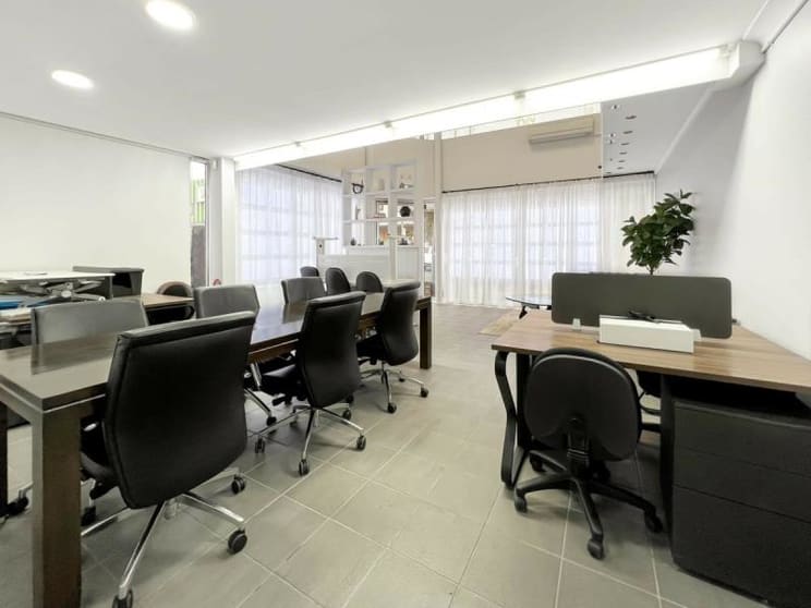 Click to view all images Shop 3/110 Erina Street Gosford NSW 2250 - Image 2