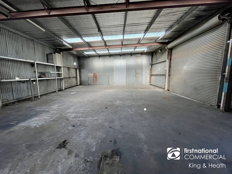3/627 Main Street Bairnsdale VIC 3875 - Image 2