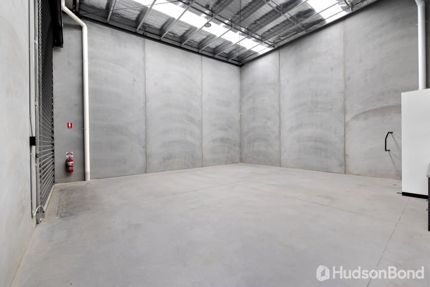 Click to view all images 45/2 Cobham Street Reservoir VIC 3073 - Image 3