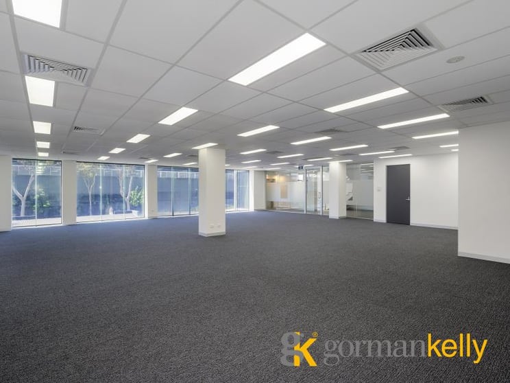Click to view all images 27 Ringwood Street Ringwood VIC 3134 - Image 3