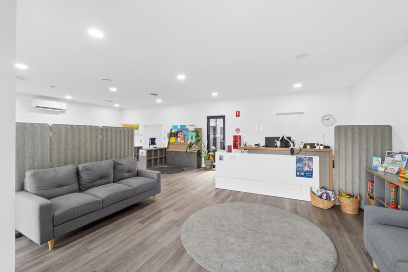 Click to view all images 186 Argyle Street Traralgon VIC 3844 - Image 3