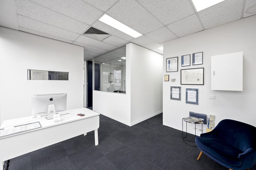 Click to view all images 79 Hamilton Place Mount Waverley VIC 3149 - Image 2