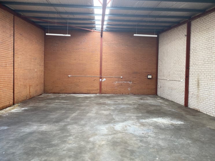 4/7 Clavering Road Bayswater WA 6053 - Image 2