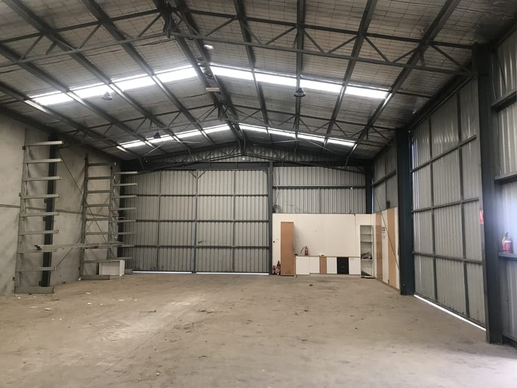 37 Milne Avenue Seaford VIC 3198 - Image 2