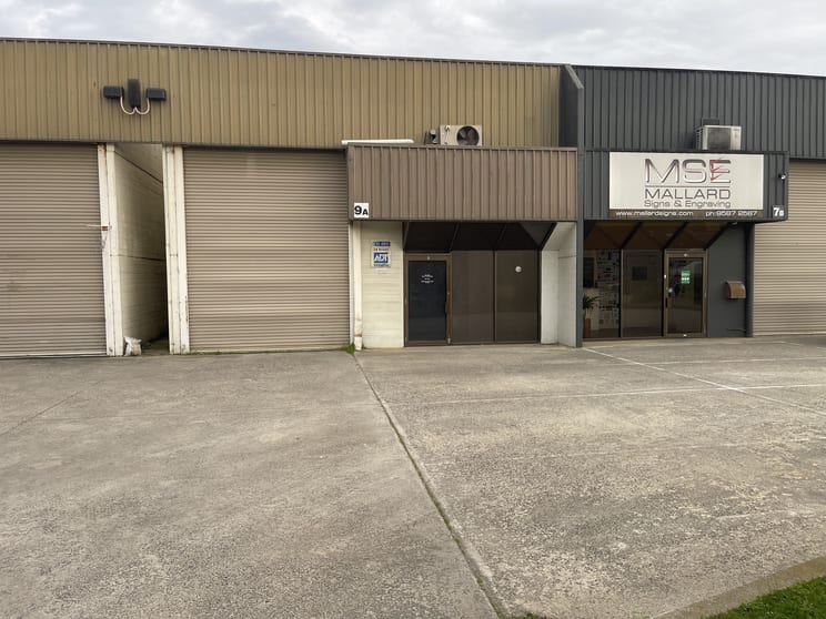 9a Macbeth Street Braeside VIC 3195 - Image 2