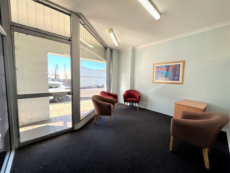 1 & 2/108 Beardy Street Armidale NSW 2350 - Image 2