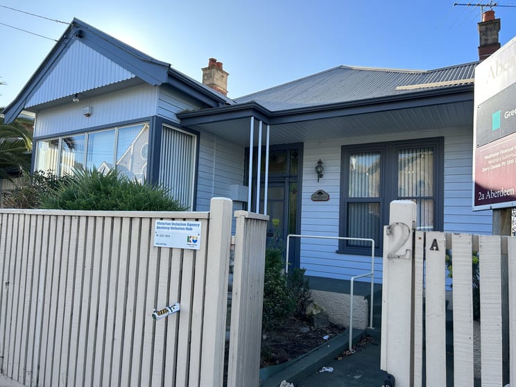 Click to view all images Suite 7/2A Aberdeen Street Geelong West VIC 3218 - Image 1