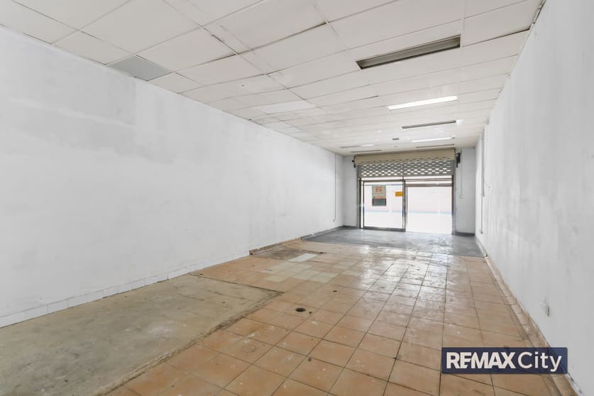 Click to view all images 191 Sir Fred Schonell Drive St Lucia QLD 4067 - Image 3
