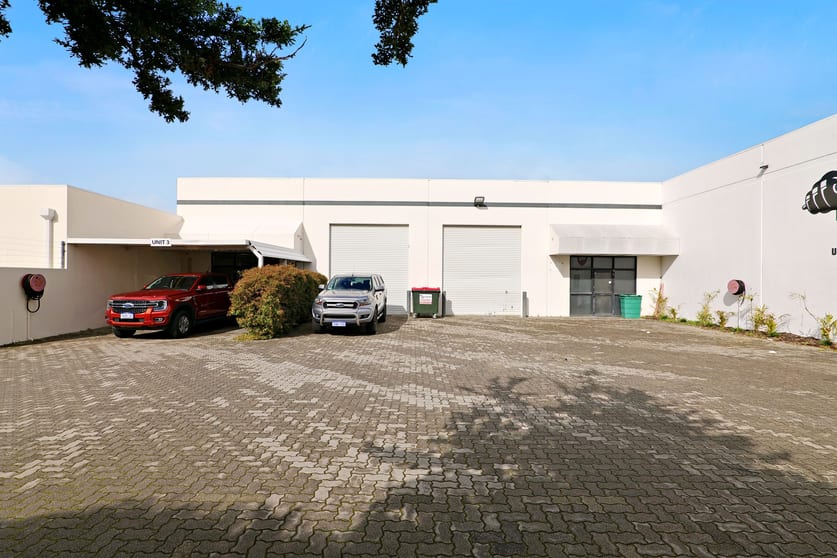 Click to view all images 3 & 4/87 Winton Road Joondalup WA 6027 - Image 3
