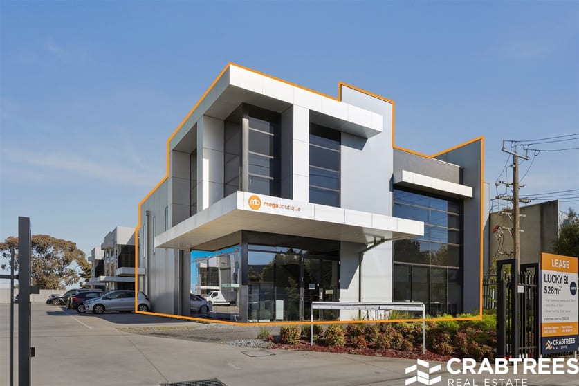 Click to view all images 8/39 Howleys Road Notting Hill VIC 3168 - Image 1