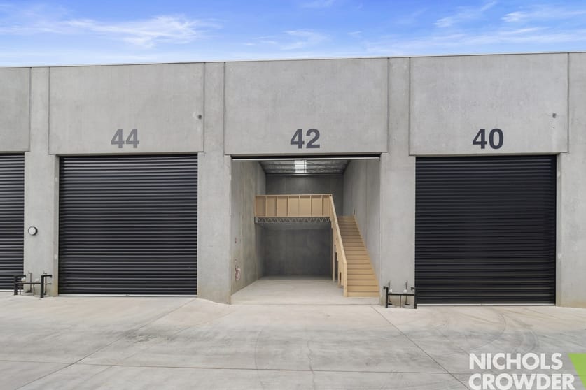 Click to view all images 42/2-6 Roberna Street Moorabbin VIC 3189 - Image 1