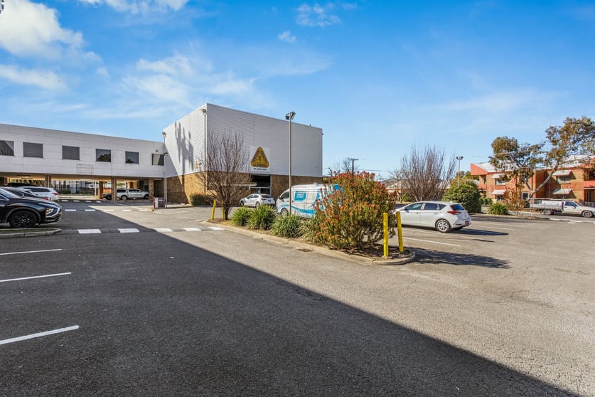 Click to view all images 560 North East Road Holden Hill SA 5088 - Image 3