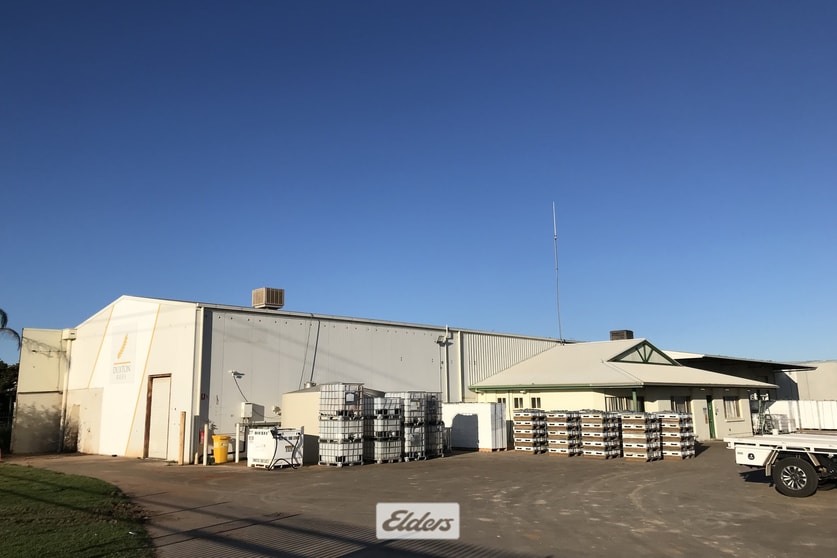 Click to view all images 538 Benetook Avenue Mildura VIC 3500 - Image 2